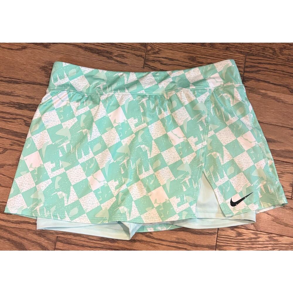 NIKE Women's Winter Print Victory Tennis Skort Large Green / White Pickle Ball